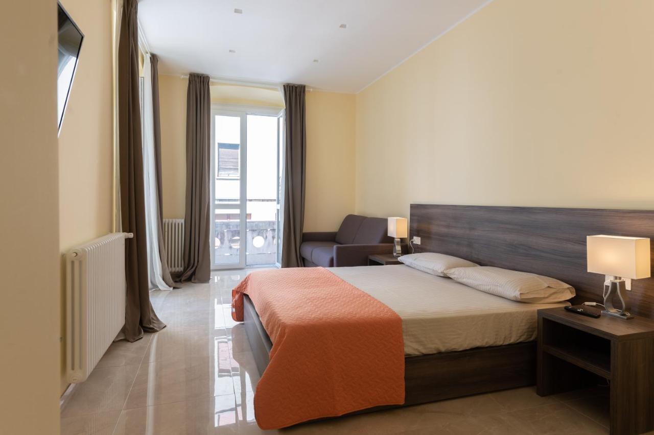 Adria Luxury Residence - Centro Трієст Екстер'єр фото