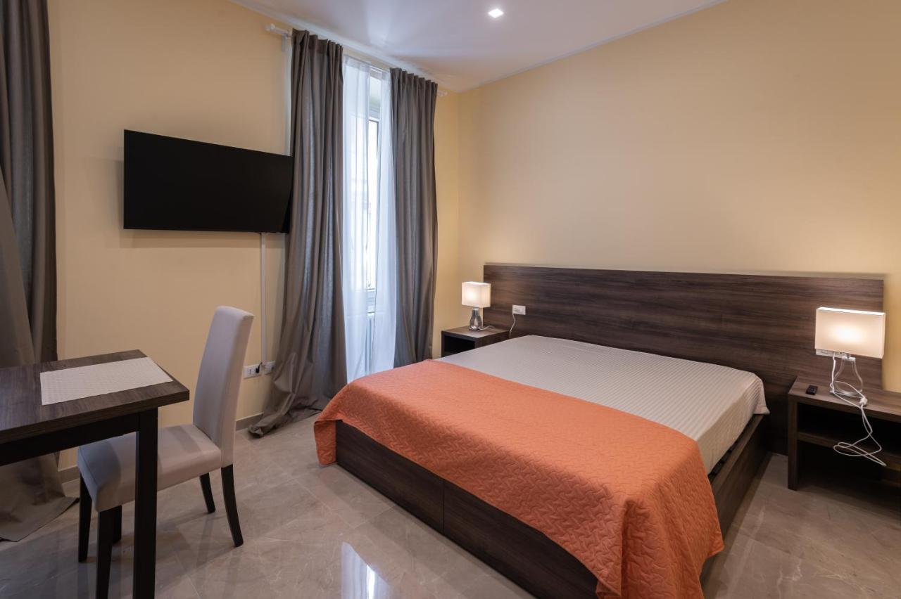 Adria Luxury Residence - Centro Трієст Екстер'єр фото