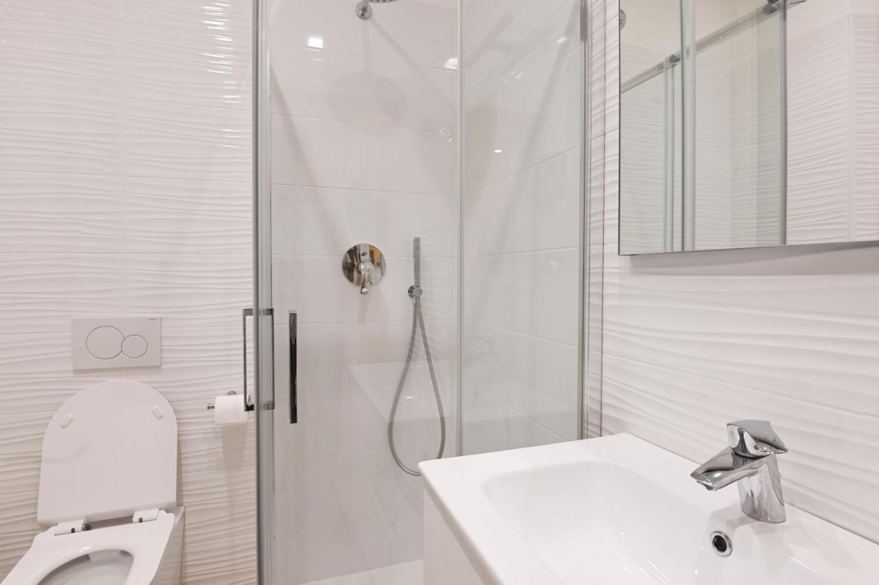 Adria Luxury Residence - Centro Трієст Екстер'єр фото