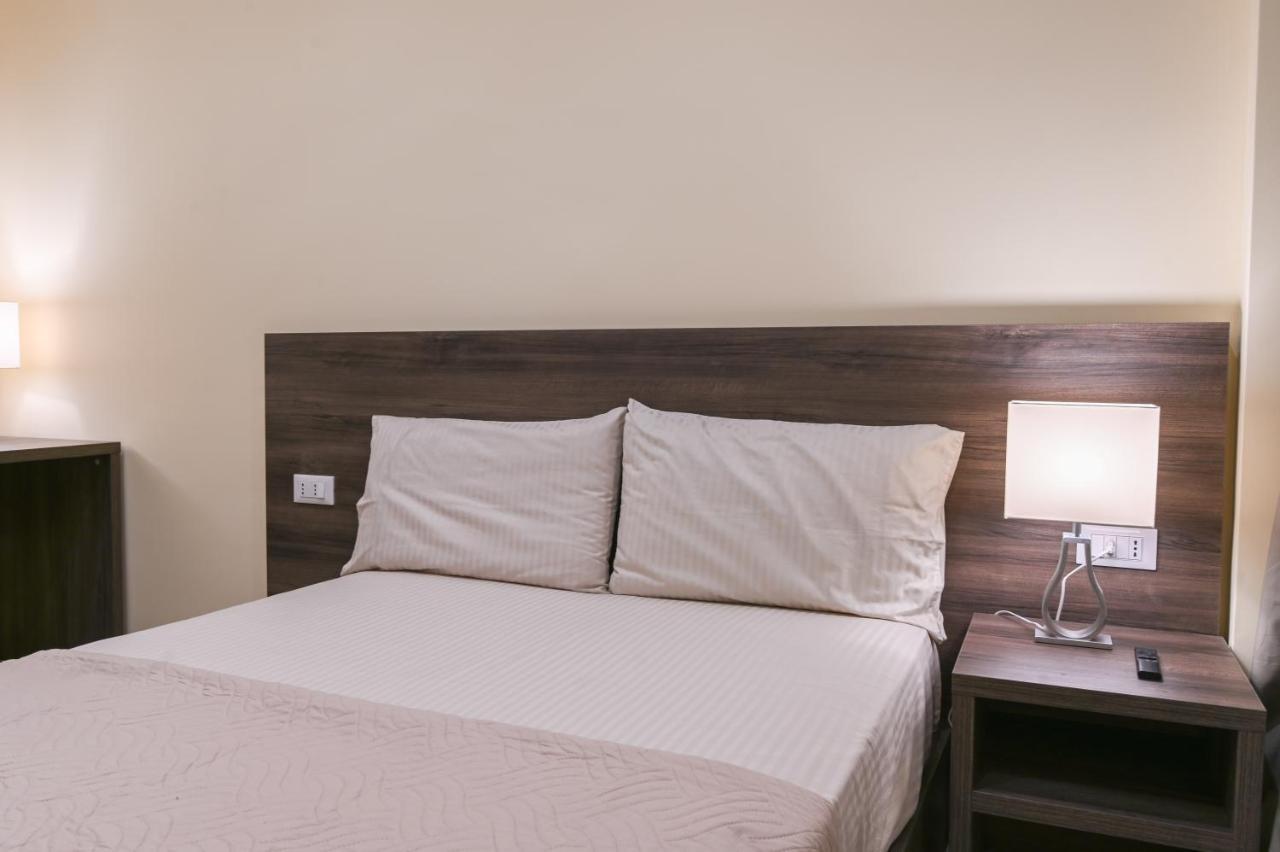 Adria Luxury Residence - Centro Трієст Екстер'єр фото