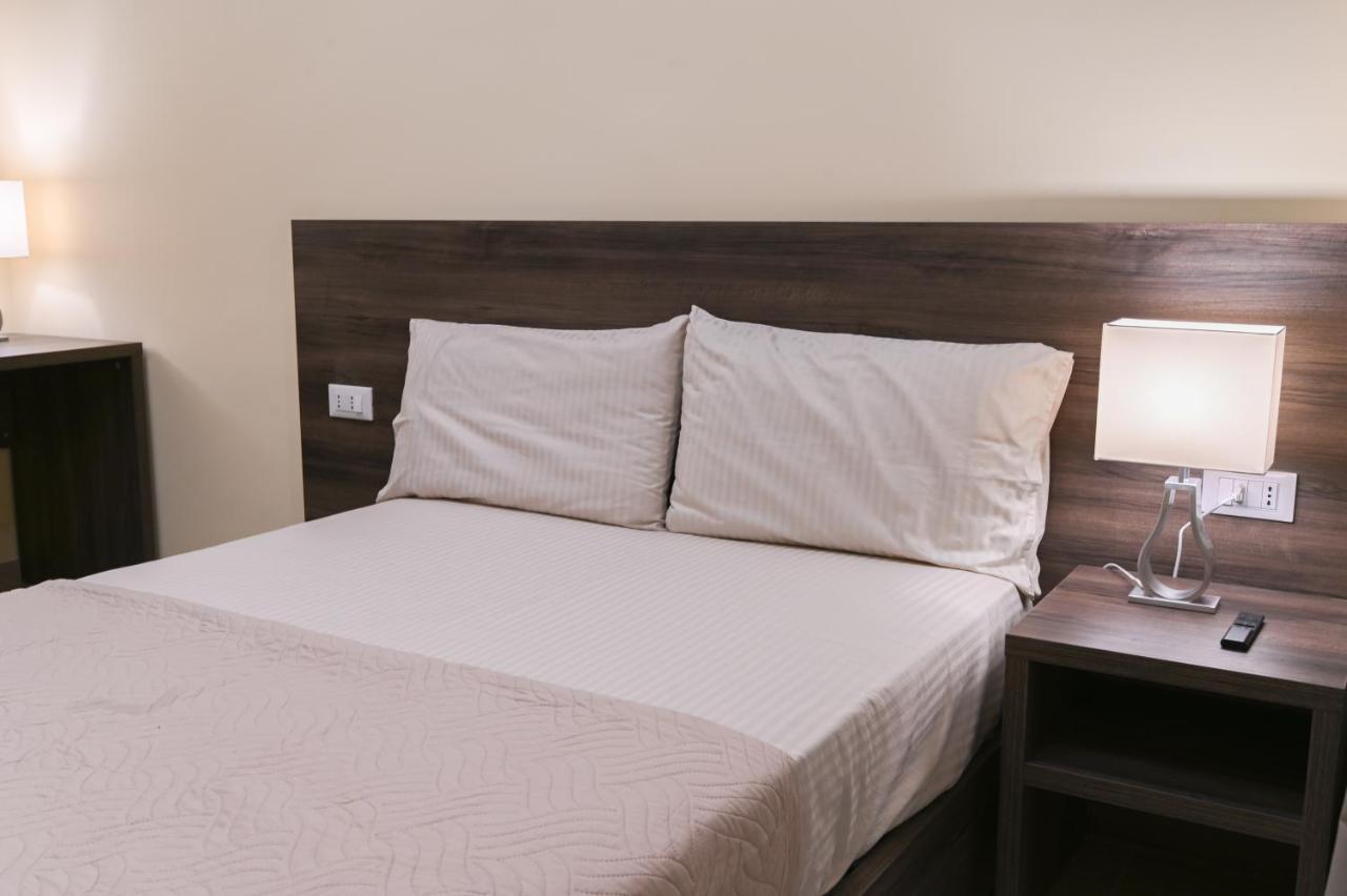 Adria Luxury Residence - Centro Трієст Екстер'єр фото